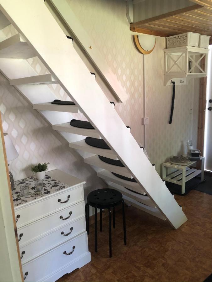 Gaevle Hel Laegenhet Stuga I 2 Plan 28 M2 Centrum 3 Furuvik 9 Экстерьер фото